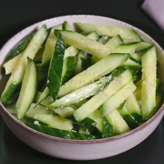 SALATA DE CASTRAVETI 300 GR