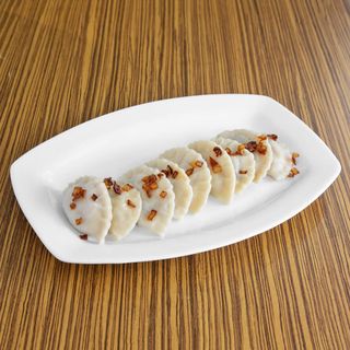 Pierogi z kapustą i pieczarkami