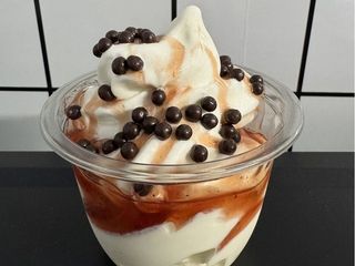 Lody Włoskie z Polewą i Posypką