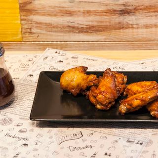 Aletes de Pollastre amb BBQ 8u