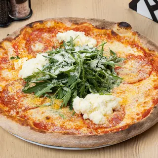 Pizza Salame Picante e Mascarpome speciala