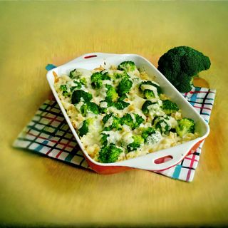 Brokuły w sosie beszamelowym