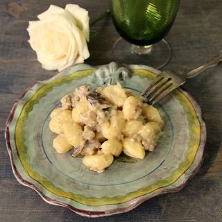 gnocchi con chorizo y champinones