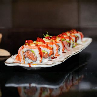 812. Sake max roll**