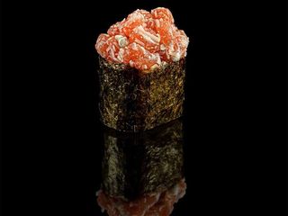 Гункан дор блю лосось (45g)