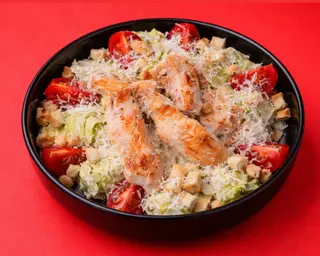 Caesar salad with chicken