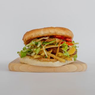 Хамбургер с телешко и кашкавал (500г)