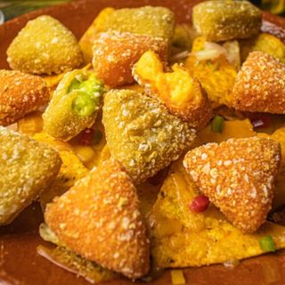 Ración nachos de queso