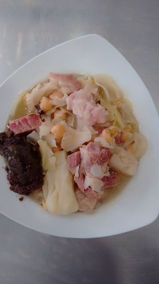Berza caliente plato de 750 cl