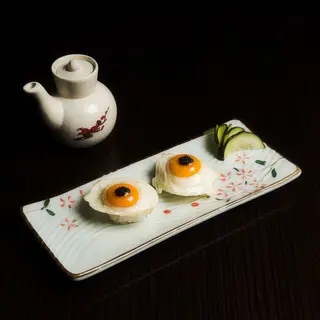 Sushi de Huevos de Codorniz con Trufa