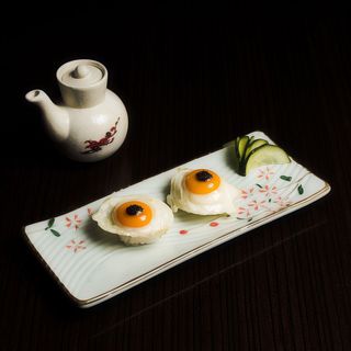 Sushi de Huevos de Codorniz con Trufa