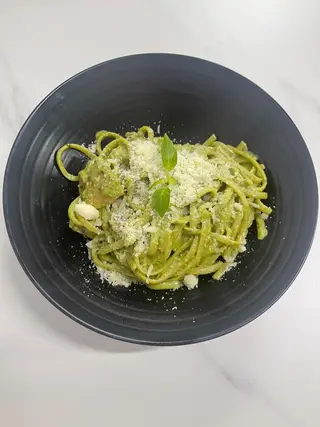 Pâtes Linguine Pesto Poulet a la Crème
