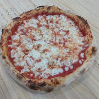 Pizza Margherita (260 G.)