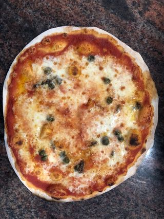 Pizza classica italiana singola romana