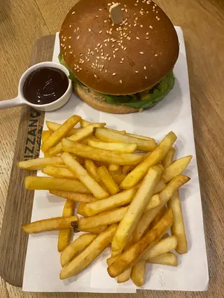 Burger cu Pui 350 gr