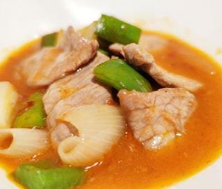 Manzo in salsa piccante