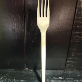 Cubierto de plástico tenedor