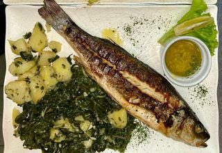 Brancin na žaru s blitvom i krumpirom