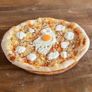 Pizza Napolitana + Coca cola 0.5