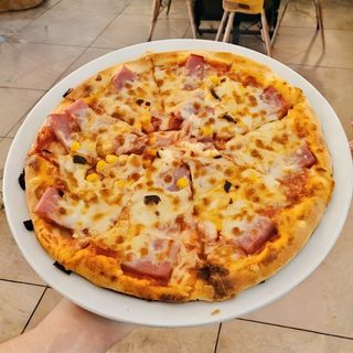 Пица бягащо пиле 32 см