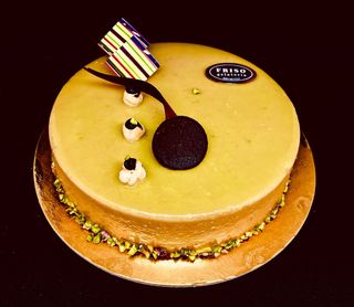 Semifreddo al pistacchio e nocciola per 8 persone