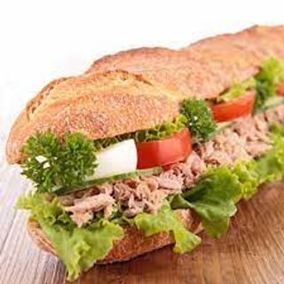 31 Bocadillo De Atún