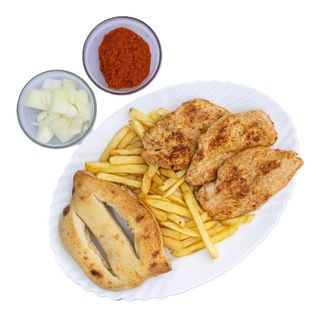 Pileći file na žaru i pomfrit