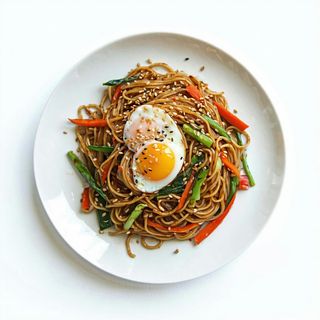 P8. Yaki soba verdure