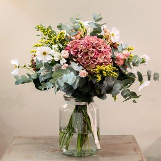 Ramo variado de flores + hortensia