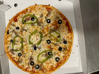 Pizza Al Gusto (Mediana)