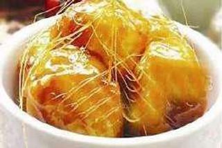 Frutta fritta caramellata