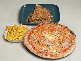 Pizza Capricciosa 45cm + pomfrit + palačinka
