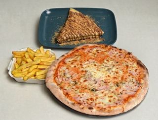 Pizza Capricciosa 45cm + pomfrit + palačinka