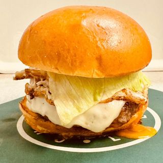 Beef Burger com batatas