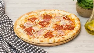 Benvenuto's pizza 25cm+1 palačinka