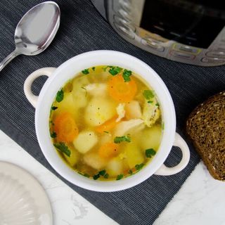 Пилешка супа без застройка