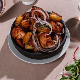 ოჯახური ქათმით