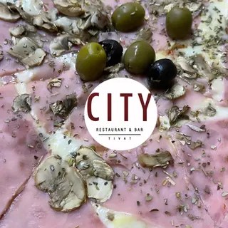 Pizza capricciosa