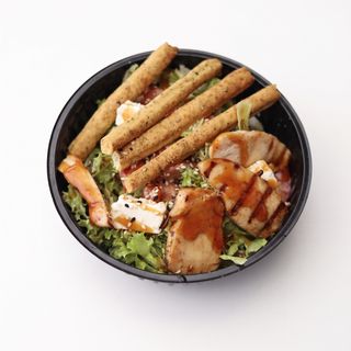 Салат з курчам (200г)