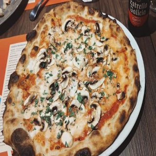 Pizza Sottobosco