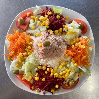 Ensalada Mixta Con Arroz