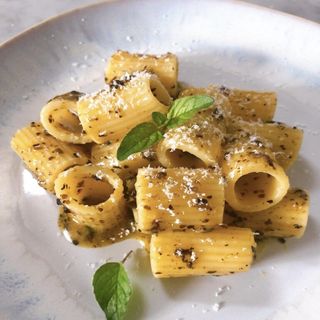 Rigatoni con trufata