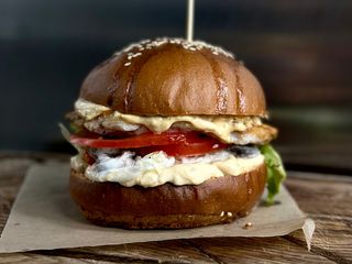 Бургер з куркою (300г)