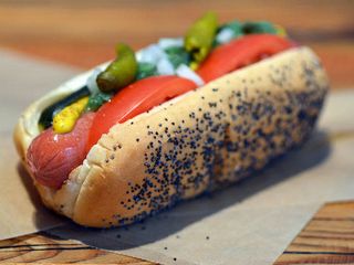 Hot-Dog Chicago