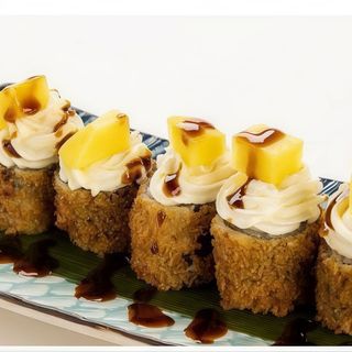 J28B Hosomaki fritto con mango e Philadelphia