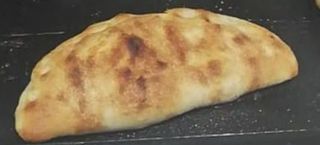 Calzone prosciutto cotto e mozzarella