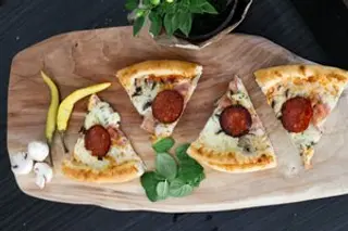 Mađarica  pizza 24cm