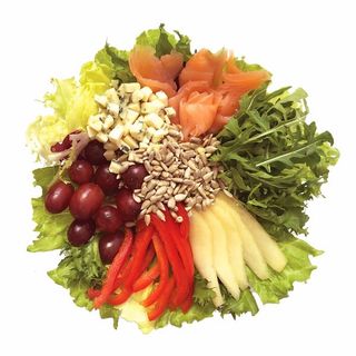 Sałatka Salmon średnia