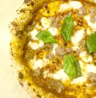 Margherita con cotto e funghi