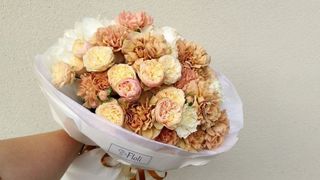 Bukiet Paryż - elegancja w biało-beżowych kolorach